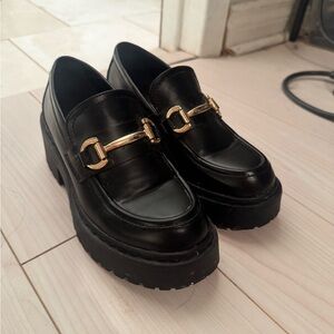 Steve Madden Black Platform Loafers with Gold Horsebit
